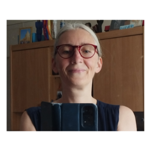 Sophie Ame avec des lunettes de vue